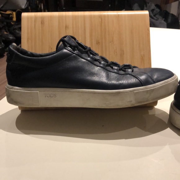 Men’s Tods Navy leather sneaker 8.5 - Picture 8 of 11